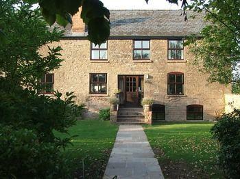 Little Treaddow Farmhouse B And B Grafton Exterior photo